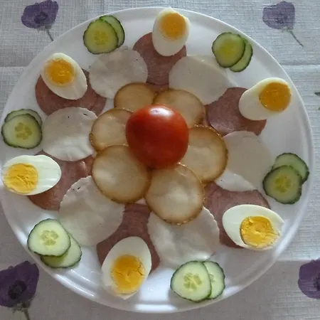 아파트 Zsuzsa Apartman *